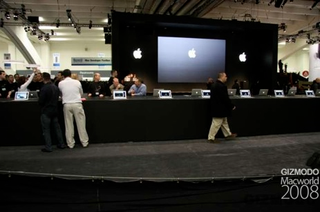 Illustration for article titled MacBook Air Hands-on